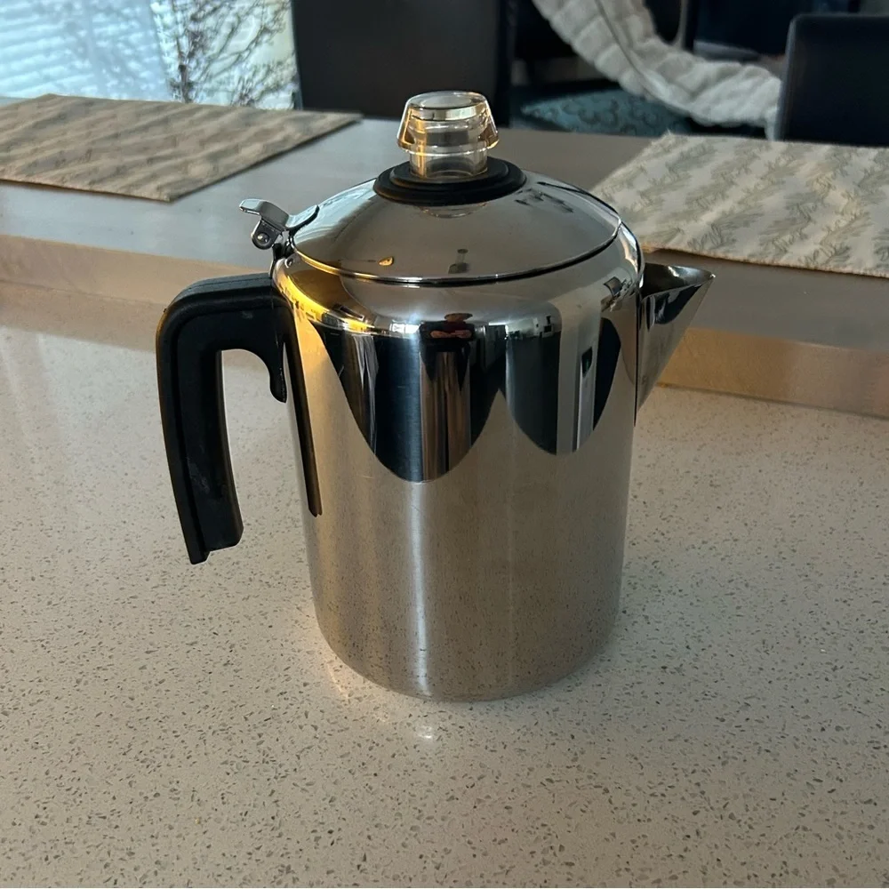 Lagostina Coffee Maker - Stainless Steel with black handle - Picture 1 of 7